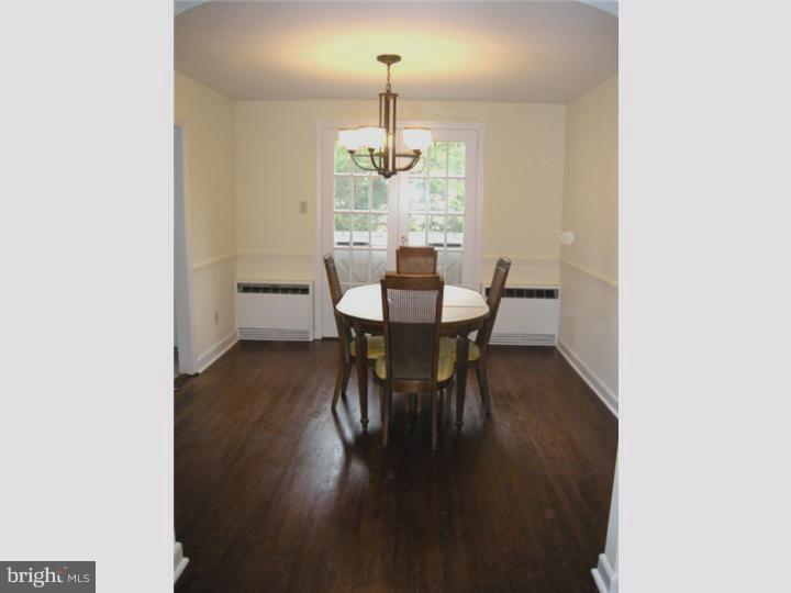 118 Crocus Road Feasterville-Trevose, PA 19053 - Photo 5 of 15 Gallery Image 5