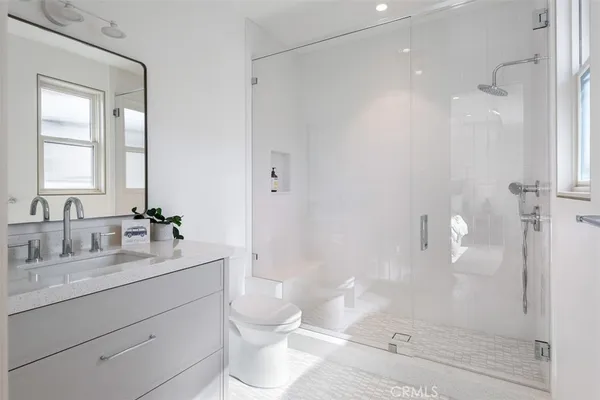 $11,975,000 | 2965 La Carlita Place, Hermosa Beach, CA 90254