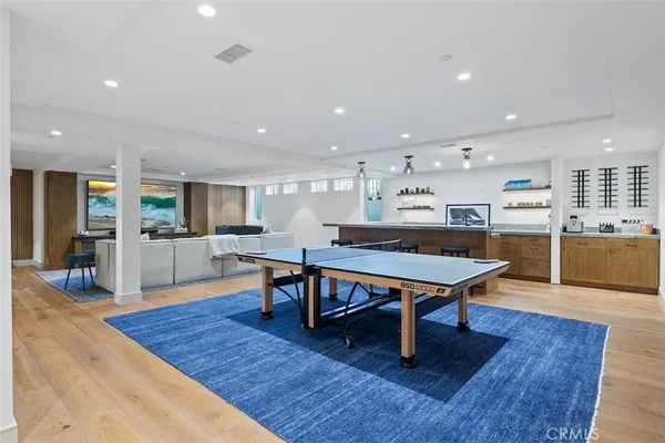 $11,975,000 | 2965 La Carlita Place, Hermosa Beach, CA 90254