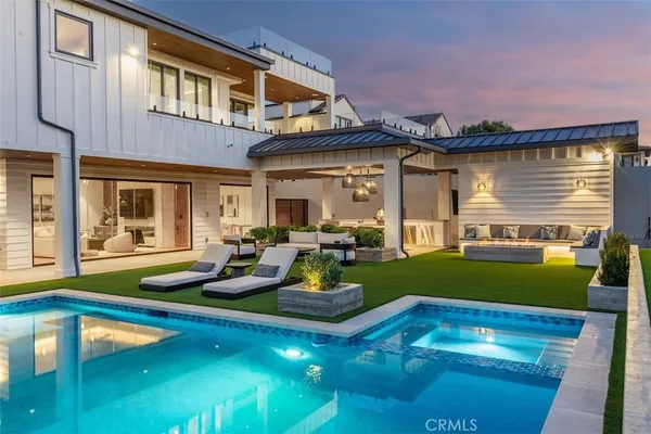 $11,975,000 | 2965 La Carlita Place, Hermosa Beach, CA 90254