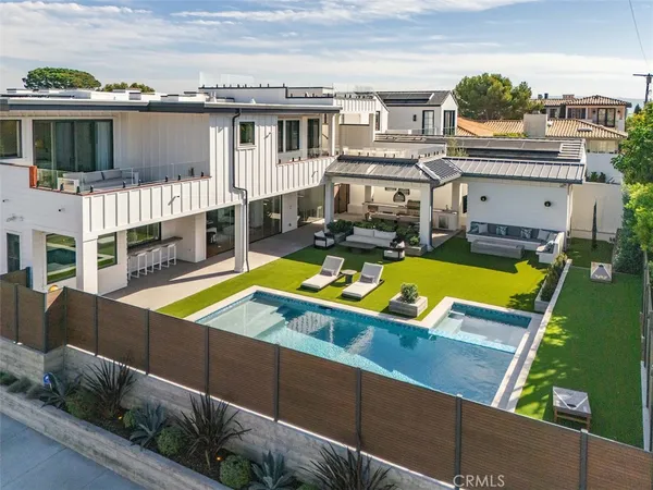 $11,975,000 | 2965 La Carlita Place, Hermosa Beach, CA 90254