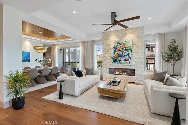 $11,975,000 | 2965 La Carlita Place, Hermosa Beach, CA 90254