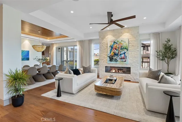 $11,975,000 | 2965 La Carlita Place, Hermosa Beach, CA 90254