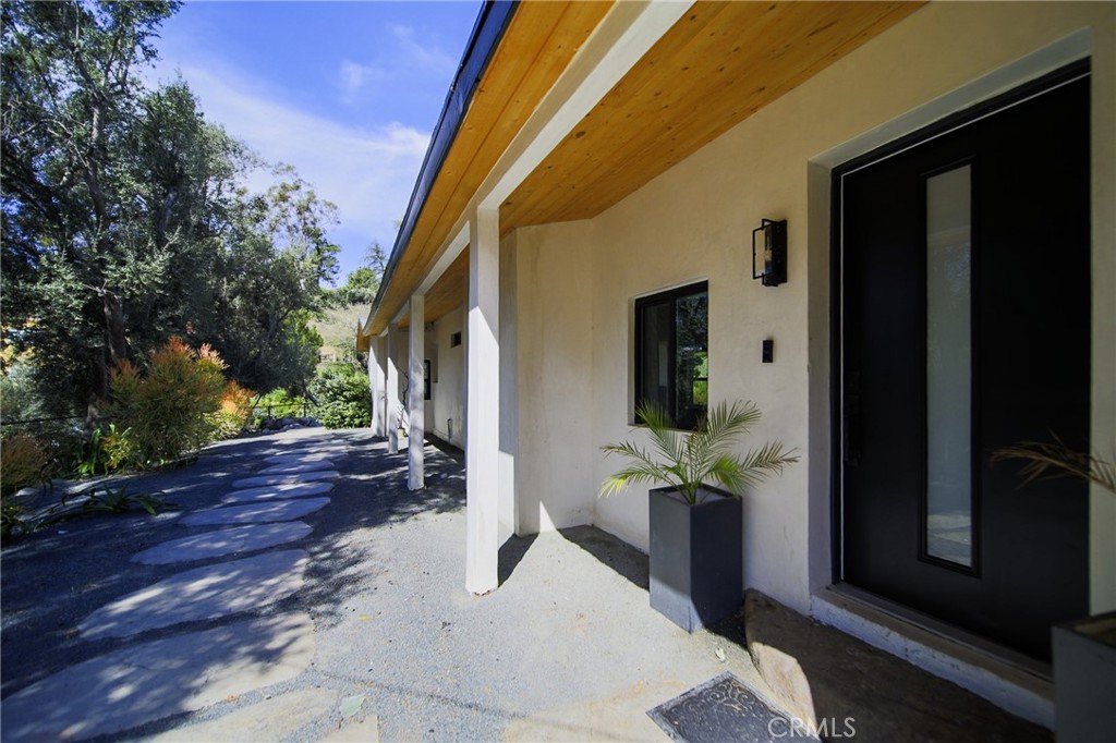 7867 Rim Canyon Road Sunland, CA 91040 - Photo 27 of 40