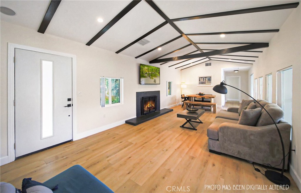 7867 Rim Canyon Road Sunland, CA 91040 - Photo 3 of 40