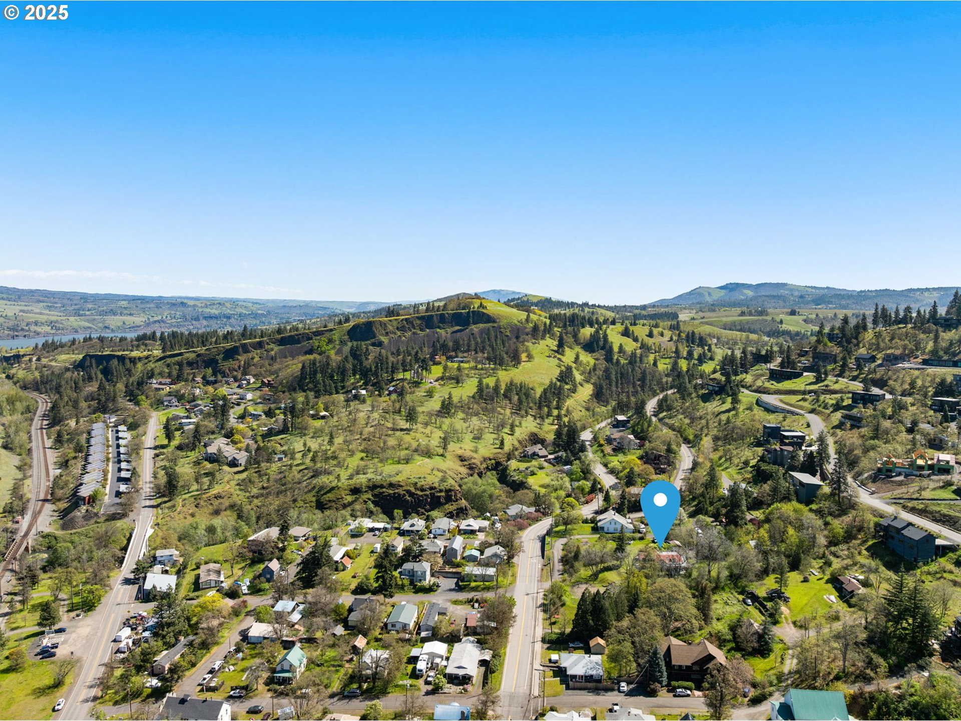 704 3rd Avenue Mosier, OR 97040 - Photo 46 of 48