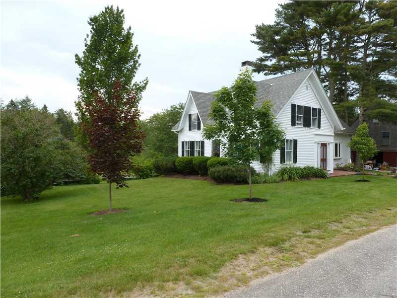 33 Fir Hollow Road Pemaquid, ME 04558 - Photo 4 of 35 Exterior Front.