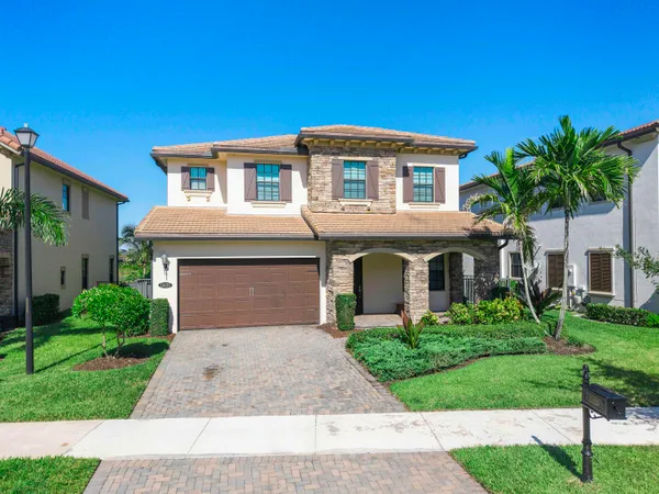 $1,150,000 | 11425 Watercrest Circle East, Parkland, FL 33076