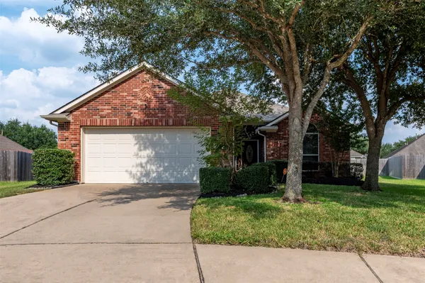 $2,200 | 4934 Bonny Loch Lane, Houston, TX 77084