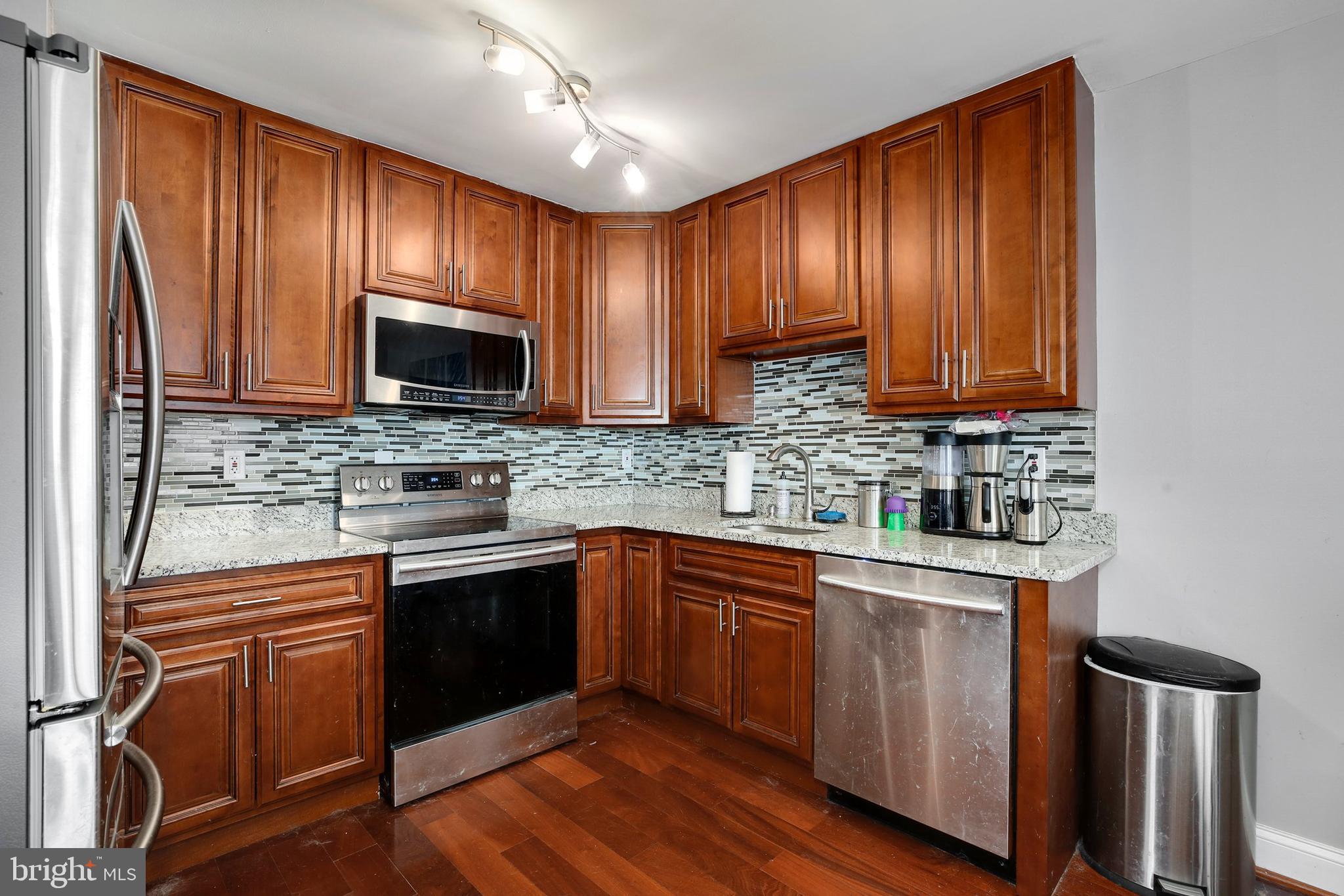 25 Valleyfield Court Silver Spring, MD 20906 - Photo 9 of 24 Gallery Image 9