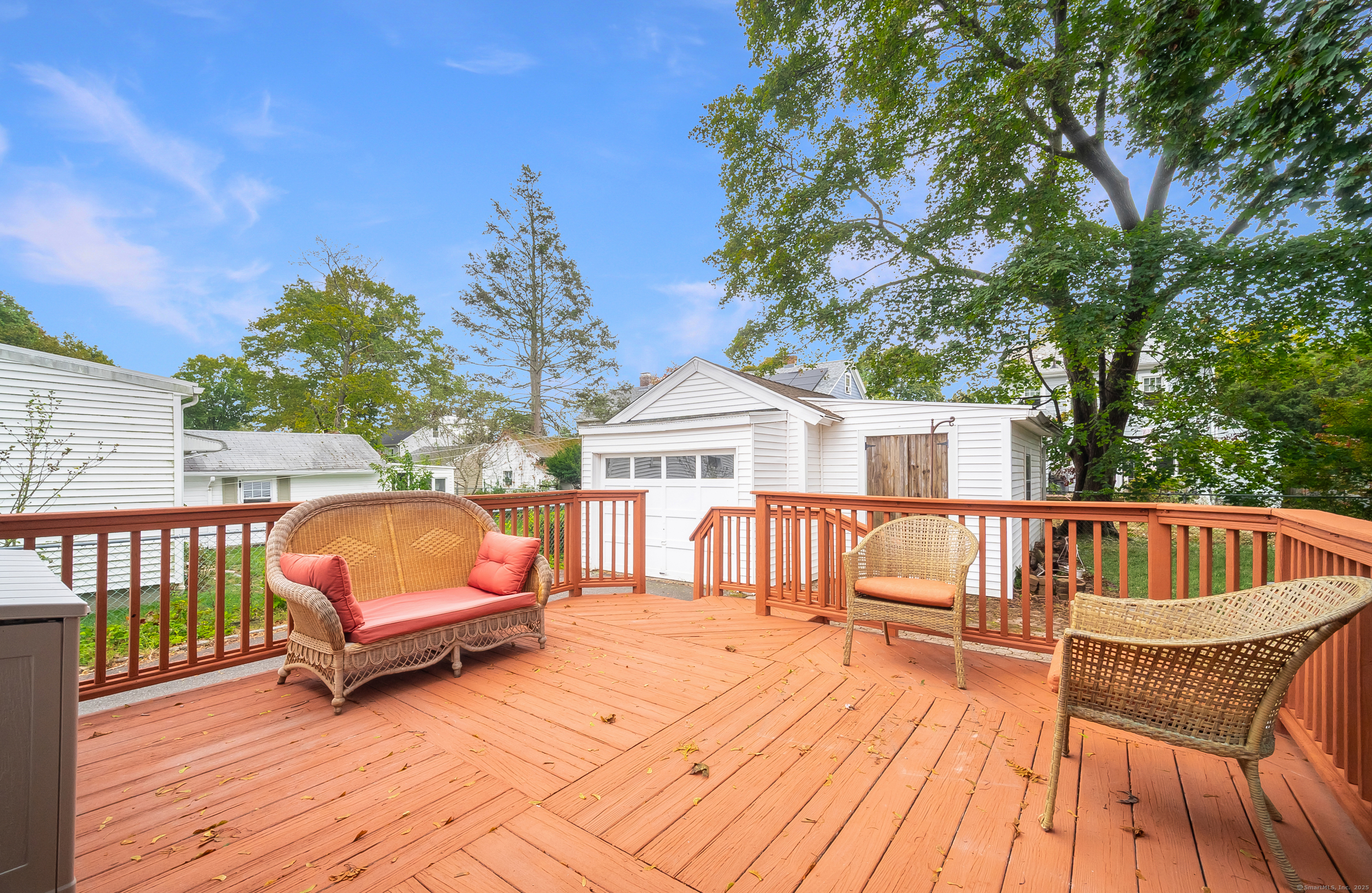 18 Ingram Street Hamden, CT 06517 - Photo 10 of 39