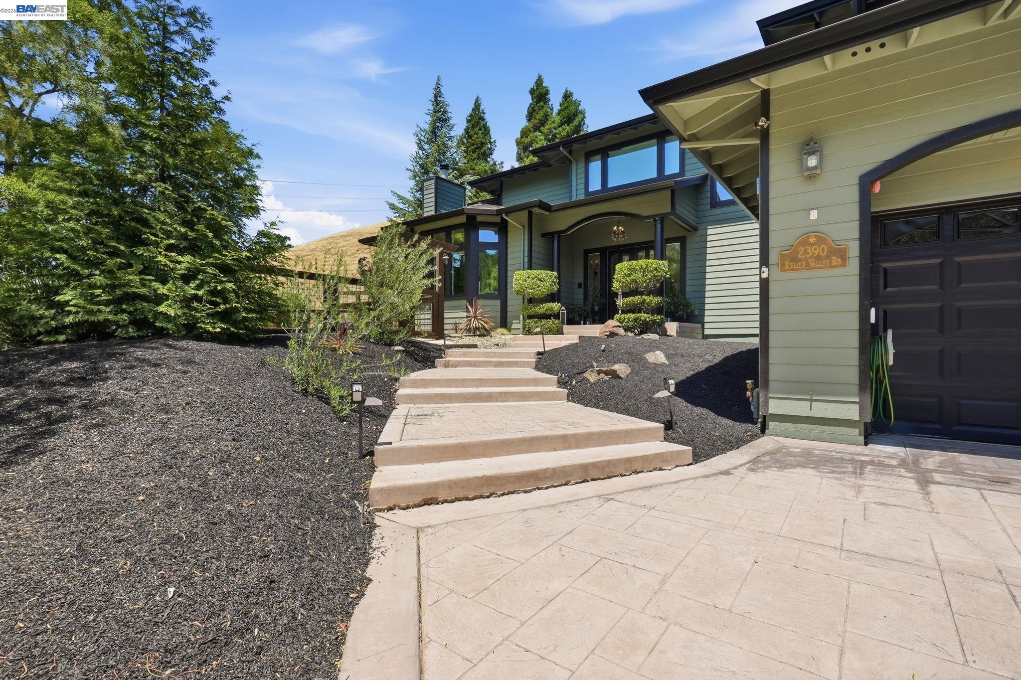 2390 Reliez Valley Road Martinez, CA 94553 - Photo 4 of 33