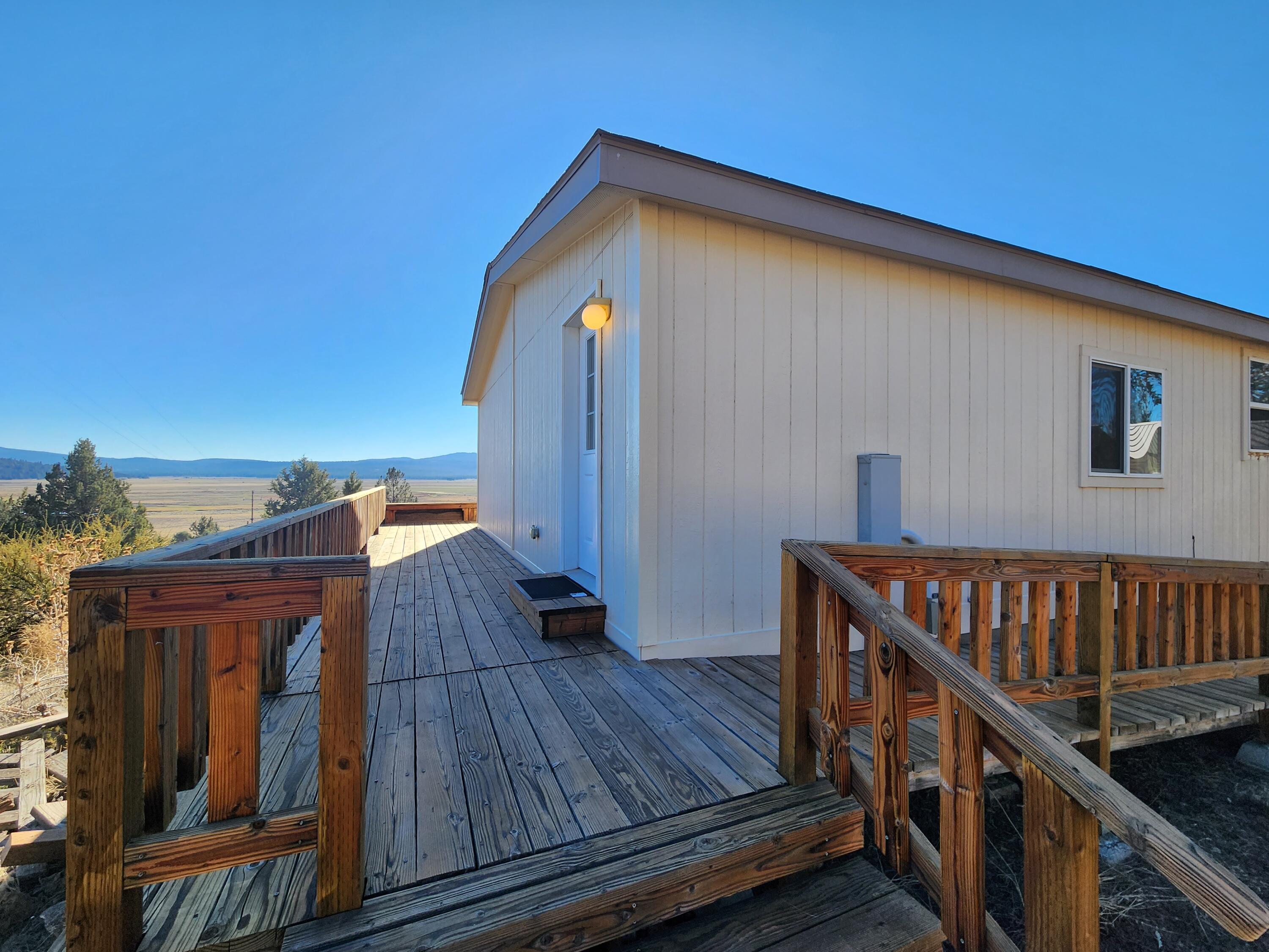 33687 Drews Road Chiloquin, OR 97624 - Photo 2 of 35 20231029_145733