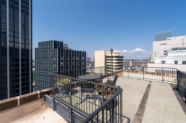 $199,000 | 32 Peachtree Street Northwest, Unit 804, Atlanta, GA 30303