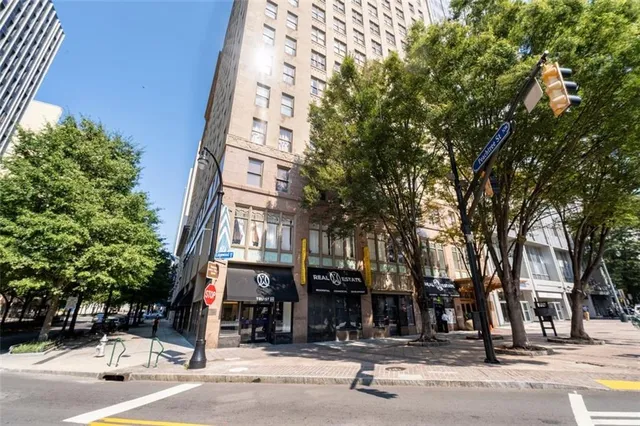 $199,000 | 32 Peachtree Street Northwest, Unit 804, Atlanta, GA 30303