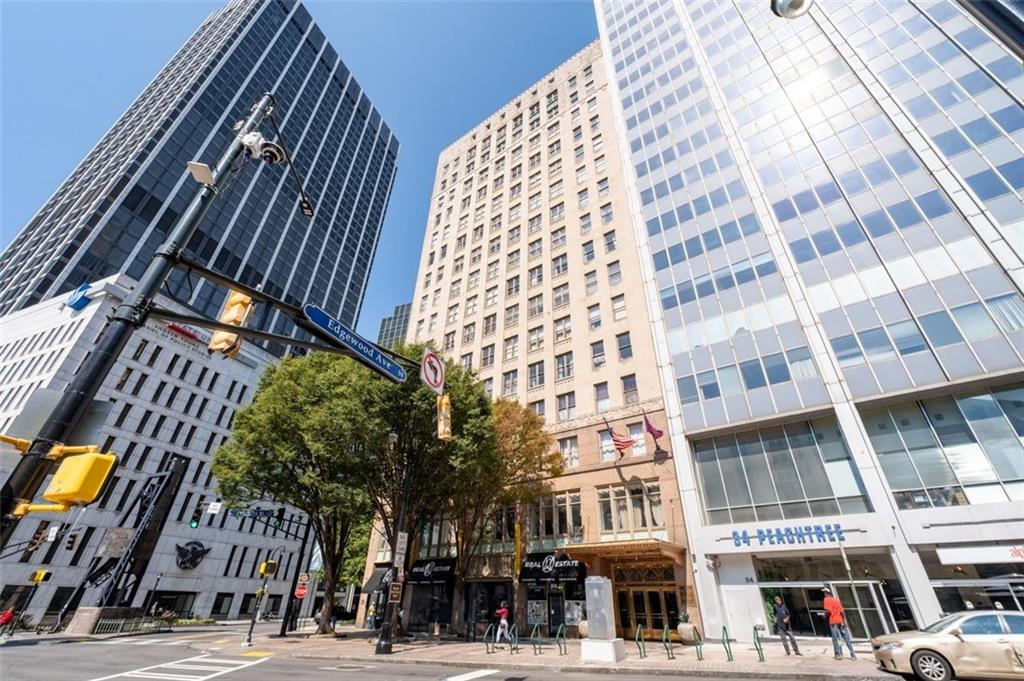 32 Peachtree Street Northwest, Unit 804 Atlanta, GA 30303 - Photo 5 of 40 a view of a building and a street