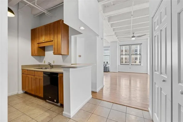 $199,000 | 32 Peachtree Street Northwest, Unit 804, Atlanta, GA 30303
