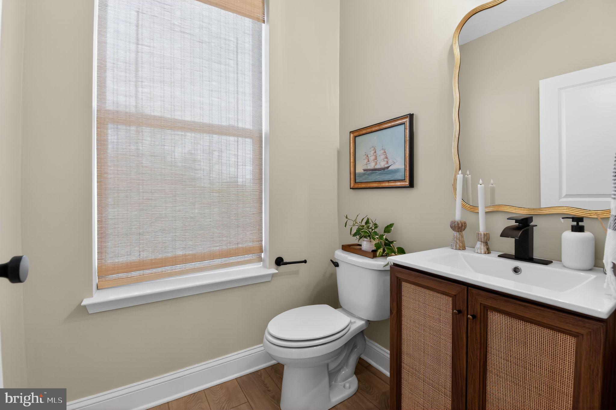 322 Bright Light Court Edgewater, MD 21037 - Photo 14 of 36 Half bathroom.