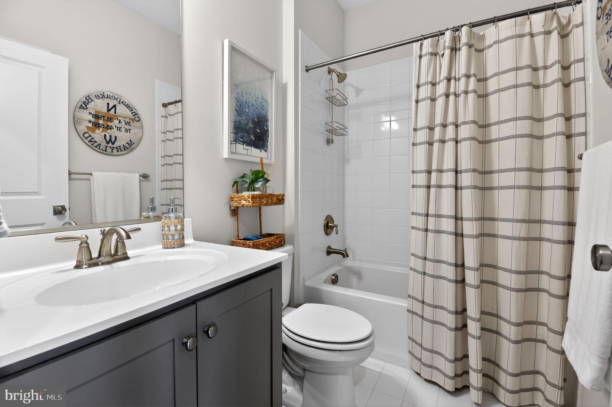 322 Bright Light Court Edgewater, MD 21037 - Photo 33 of 36 Upper Level 3rd Full Bath.