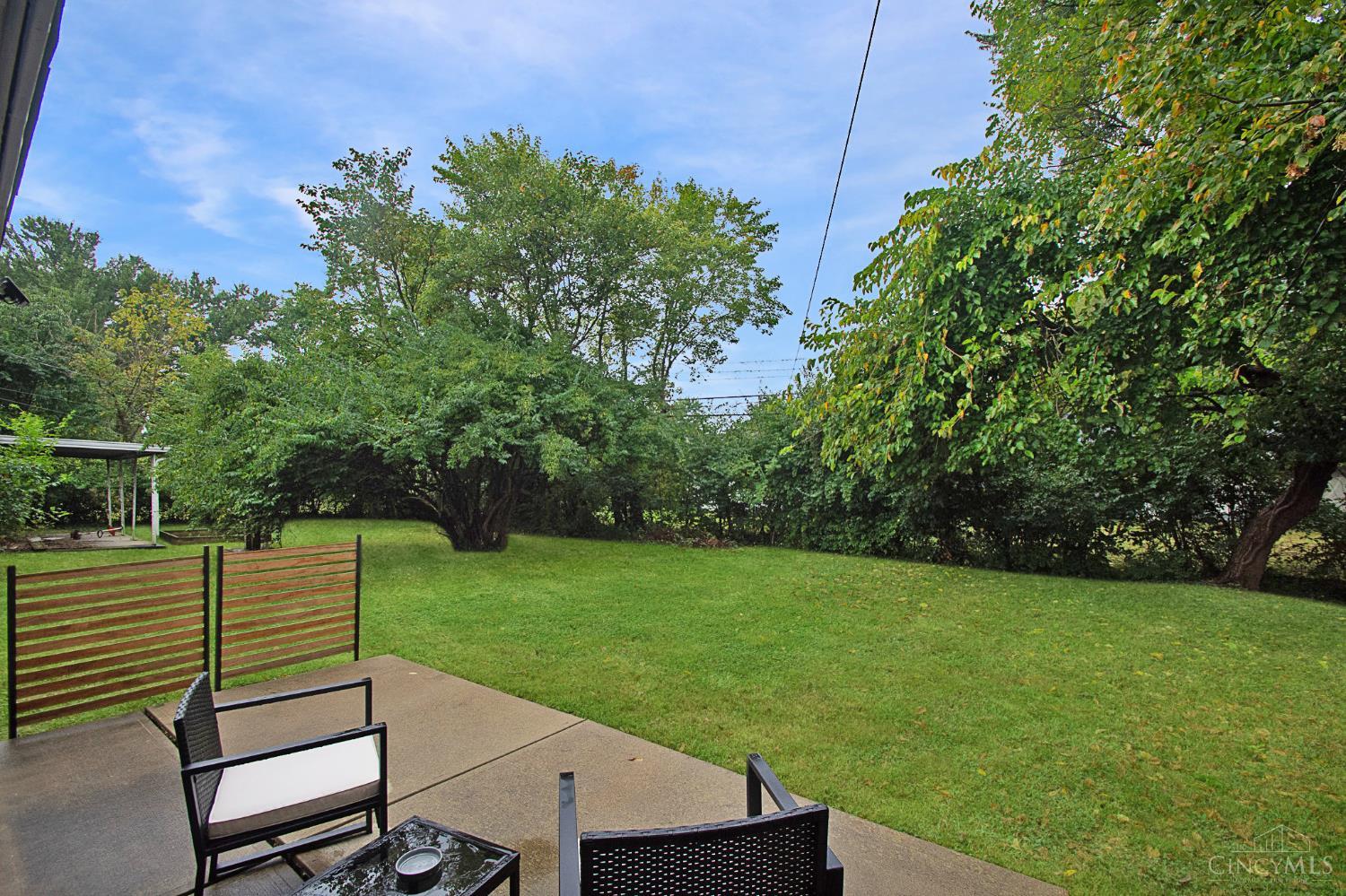 8831 Daly Road Cincinnati, OH 45231 - Photo 22 of 25