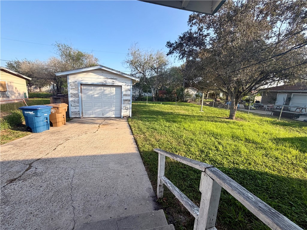 4914 Carroll Lane Corpus Christi, TX 78415 - Photo 9 of 10 a view of outdoor space yard and swimming pool
