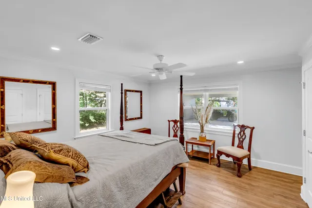 $675,000 | 1105 East Cherokee Glen, Ocean Springs, MS 39564