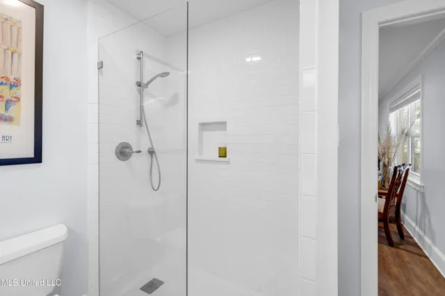 $675,000 | 1105 East Cherokee Glen, Ocean Springs, MS 39564