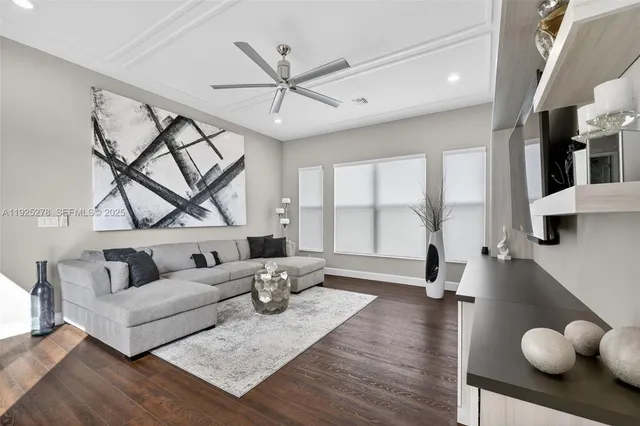 $959,000 | 11904 Southwest Sailfish Isles Way, Port St. Lucie, FL 34987