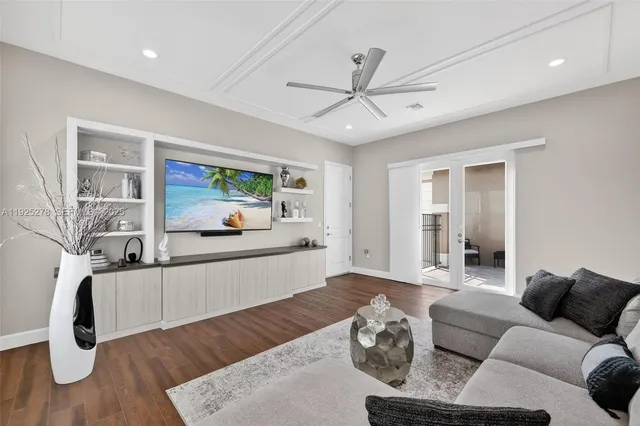 $959,000 | 11904 Southwest Sailfish Isles Way, Port St. Lucie, FL 34987