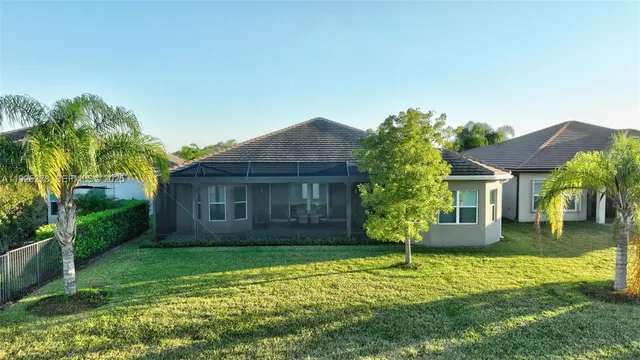 $959,000 | 11904 Southwest Sailfish Isles Way, Port St. Lucie, FL 34987