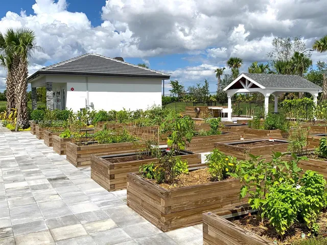 $959,000 | 11904 Southwest Sailfish Isles Way, Port St. Lucie, FL 34987