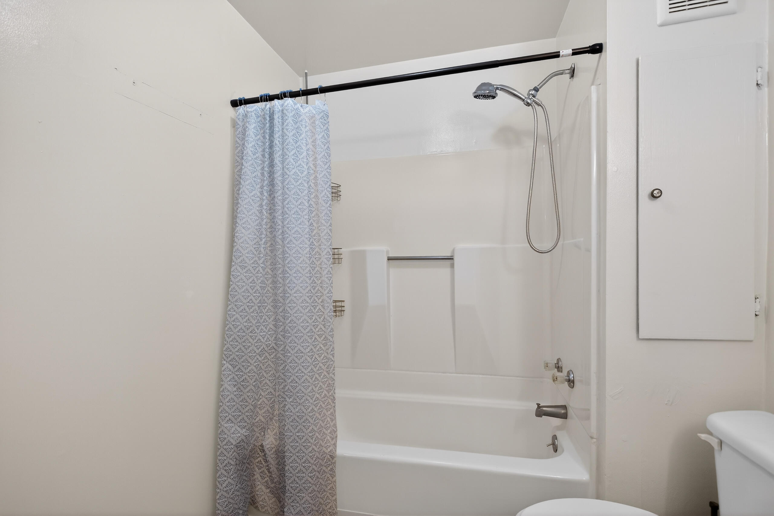 609 Webb Street Jackson, MI 49202 - Photo 20 of 42 027_0N0A1795
