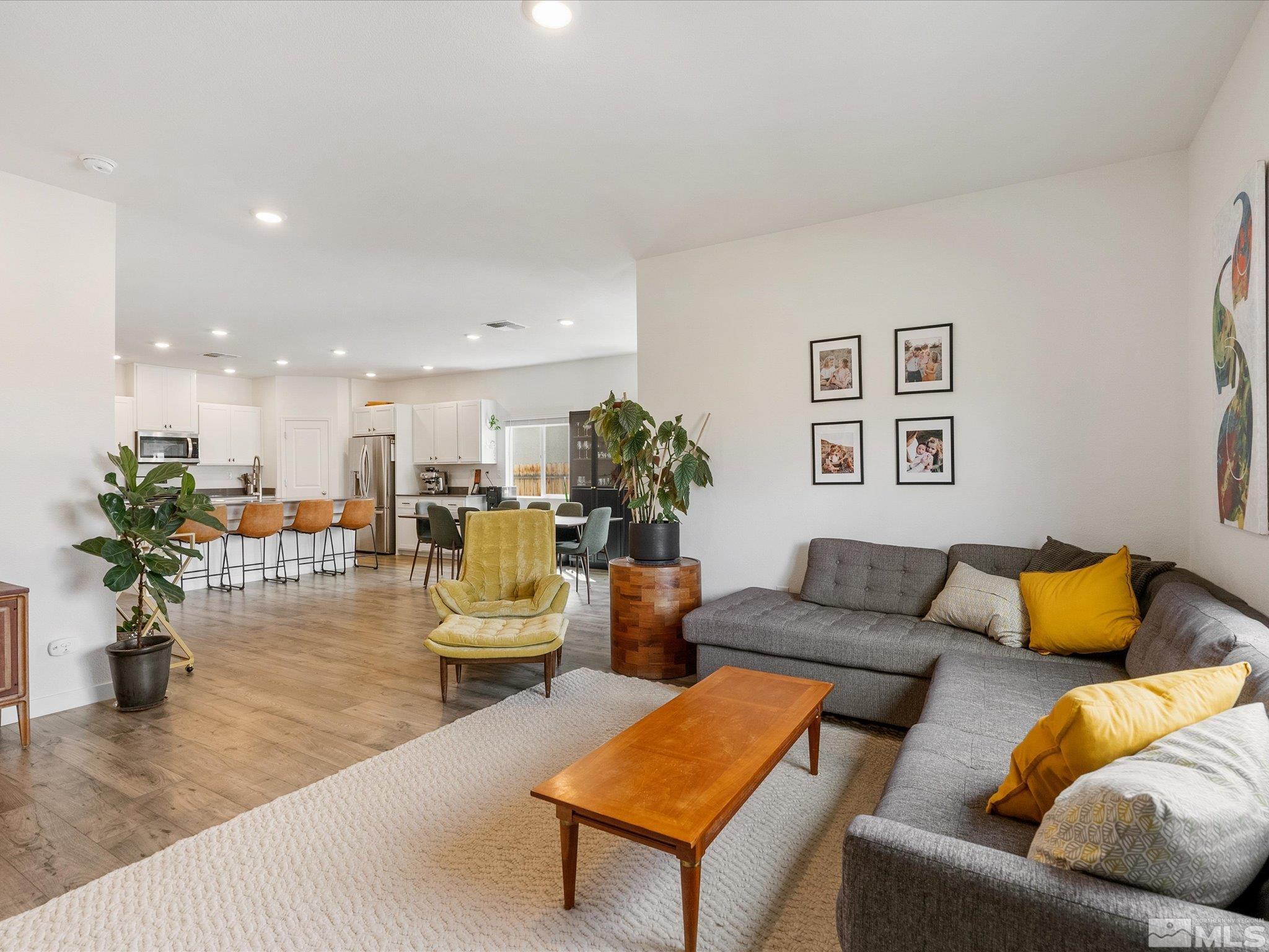 1173 Alder Drive Fallon, NV 89406 - Photo 15 of 40 a living room with furniture and a couch