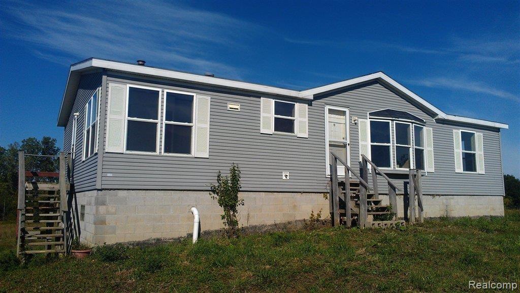 7111 Arendt Road Yale, MI 48097 - Photo 1 of 7 Front 2.jpg