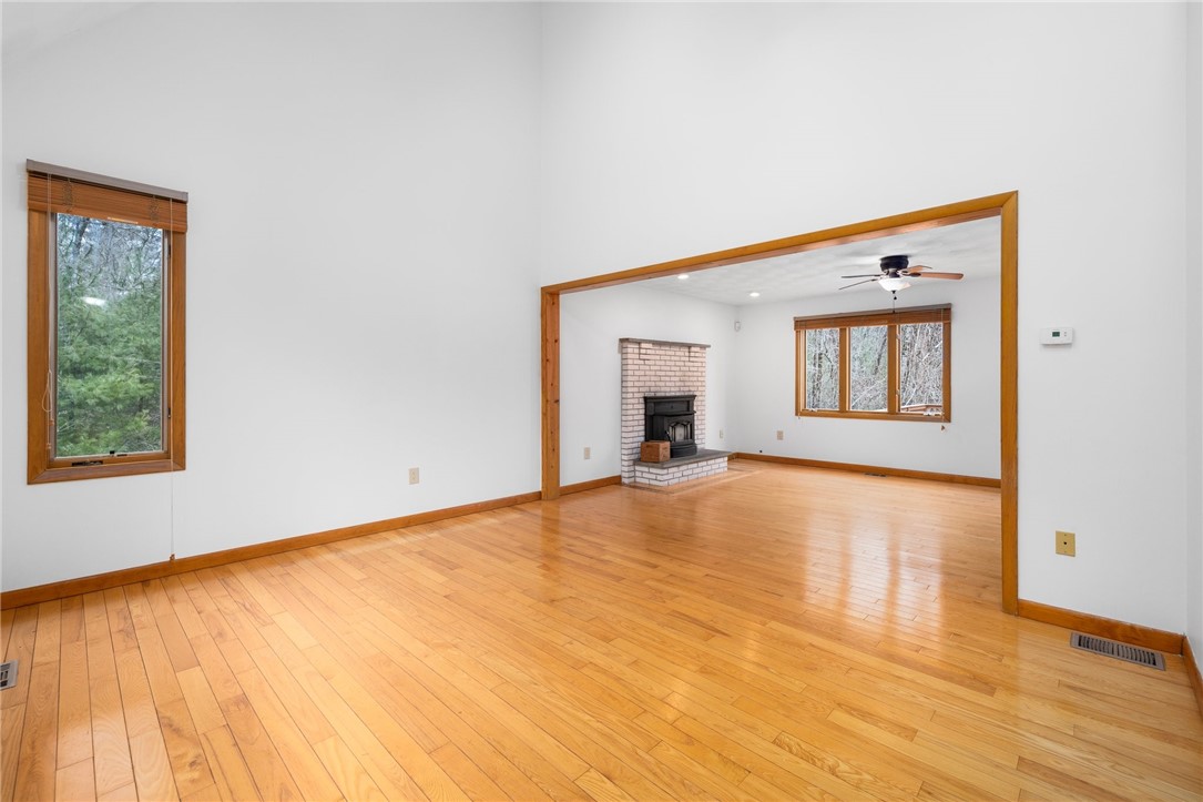 770 Hope Furnace Road Coventry, RI 02831 - Photo 13 of 45