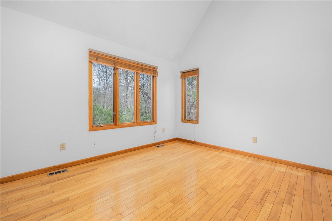 770 Hope Furnace Road Coventry, RI 02831 - Photo 15 of 45
