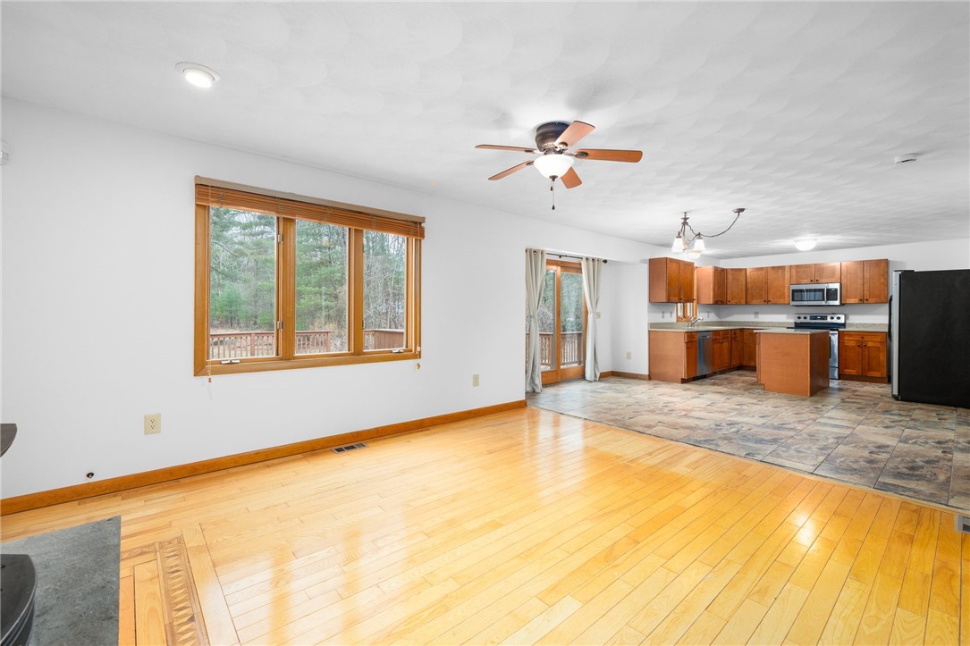 770 Hope Furnace Road Coventry, RI 02831 - Photo 17 of 45
