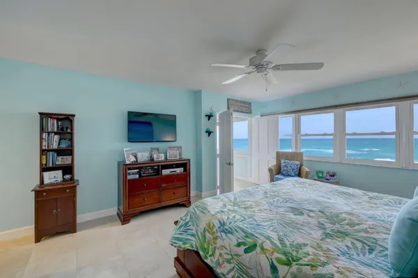 $1,195,000 | 1555 Northeast Ocean Boulevard, Unit 205, Jensen Beach, FL 34957