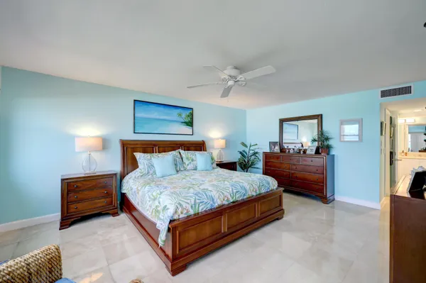 $1,195,000 | 1555 Northeast Ocean Boulevard, Unit 205, Jensen Beach, FL 34957