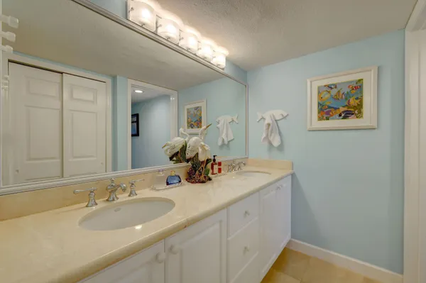 $1,195,000 | 1555 Northeast Ocean Boulevard, Unit 205, Jensen Beach, FL 34957