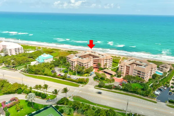$1,195,000 | 1555 Northeast Ocean Boulevard, Unit 205, Jensen Beach, FL 34957