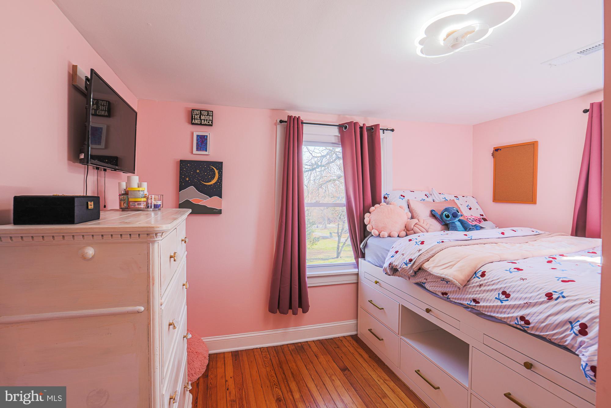 402 Philadelphia Road Joppa, MD 21085 - Photo 35 of 64 Upper Level BR 2