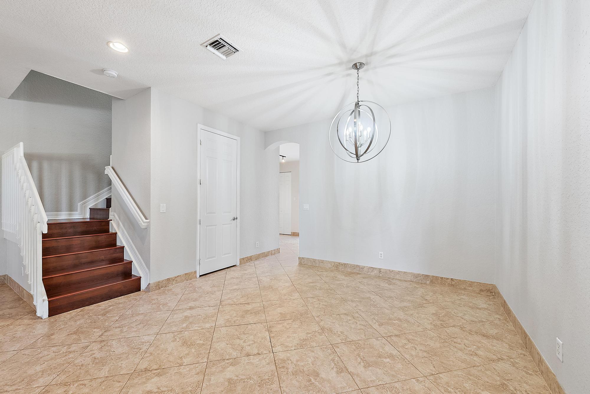 147 Mulligan Place Jupiter, FL 33458 - Photo 5 of 22 147 Mulligan Pl-5