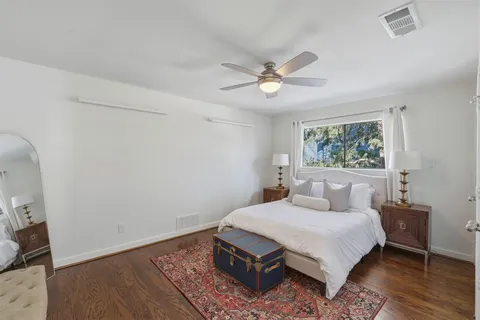 $950,000 | 965 Easton Place, Dallas, TX 75218