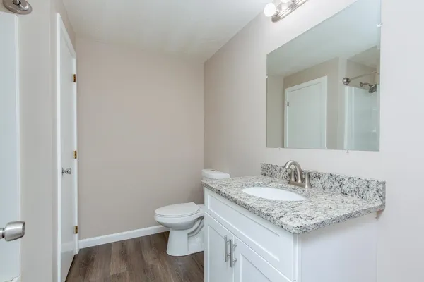 $379,900 | 5 Tsienneto Road, Unit 92, Derry, NH 03038