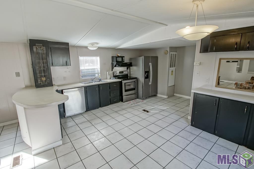 22494 Swan Street Maurepas, LA 70449 - Photo 17 of 29