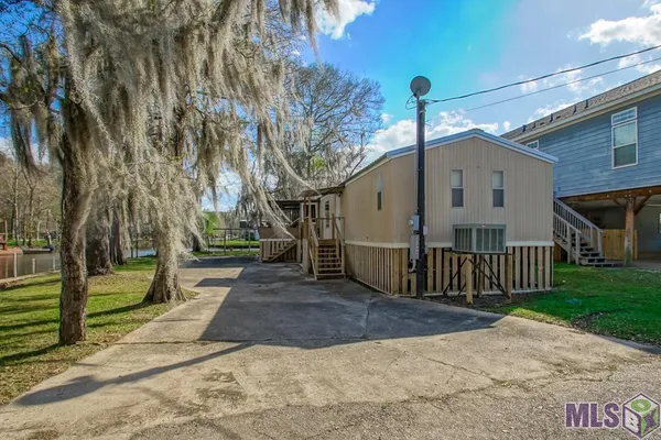 $120,000 | 22494 Swan Street, Maurepas, LA 70449