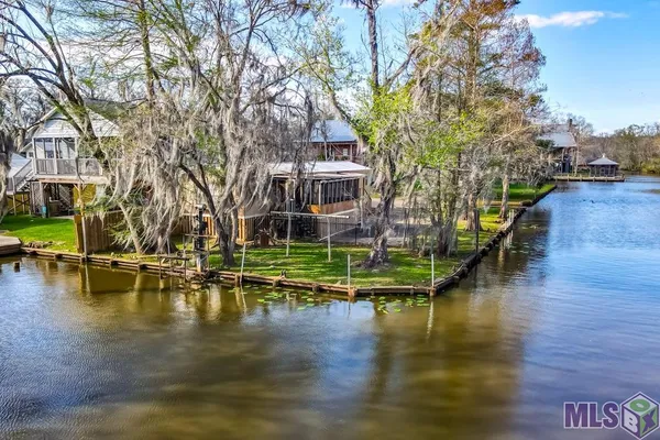 $120,000 | 22494 Swan Street, Maurepas, LA 70449