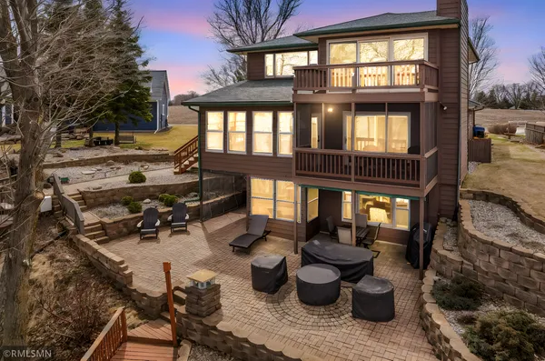$875,000 | 3800 Sioux Lane, Madison Lake, MN 56063