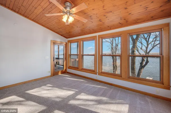 $875,000 | 3800 Sioux Lane, Madison Lake, MN 56063